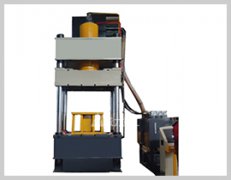 500噸三梁四柱常規(guī)液壓機 500噸三梁四柱常規(guī)液壓機