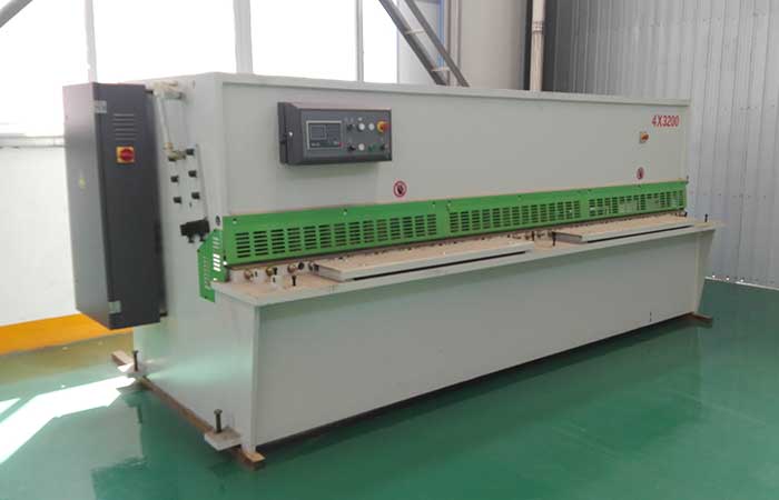 QC11Y-30×2500液壓剪板機,30個厚液壓閘式剪板機 QC11Y-30×2500液壓剪板機,30個厚液壓閘式剪板機